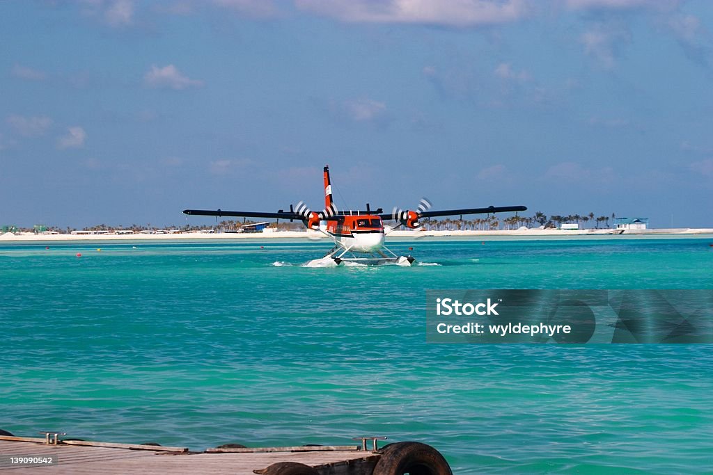 Idrovolante - Foto stock royalty-free di Ponte di barche