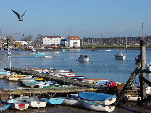 istock Woodbridge on the Deben 139090751