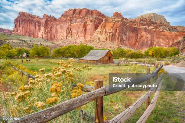 Historic Gifford Barn In Capitol Reef National Park Utah Stock Photo - Download Image Now