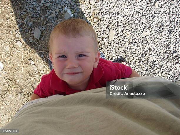 Ein Schatz Bitte Stockfoto und mehr Bilder von Eltern - Eltern, Jungen, Vater