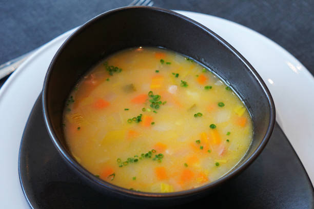 istock Close up Zuppa d'orzo e speck 1390972948