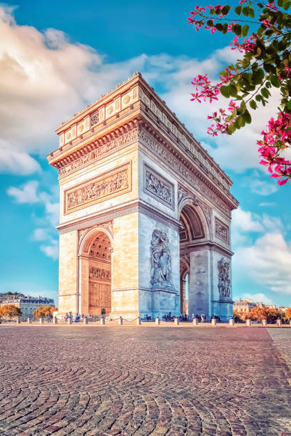 파리의 건축물 - paris france arc de triomphe france french culture 뉴스 사진 이미지