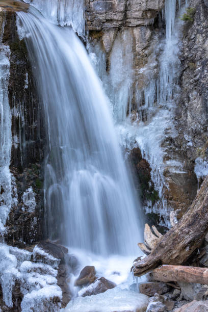 istock Kuhflucht waterfall in winter 1390986173
