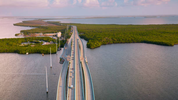 istock Highway crossing Lake Surprise 1391003724