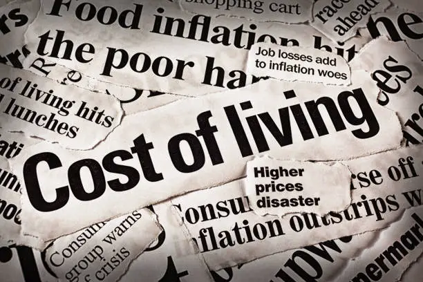 Photo of Inflation hits consumers: newspaper headlines about rising prices