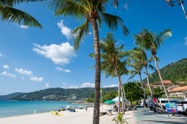 patong beach in phuket island, thailand - strand patong stock-fotos und bilder