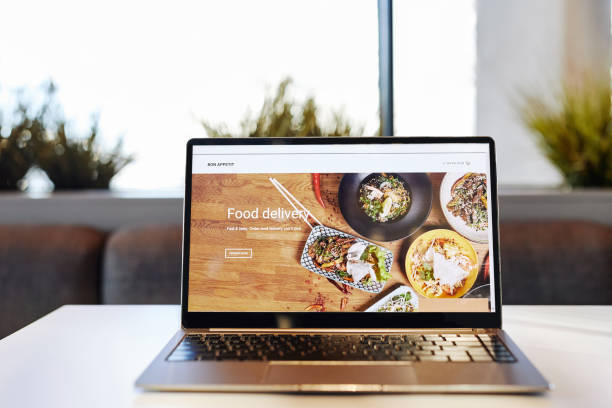 istock Food Delivery Service 1391101027