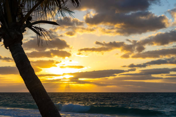istock Sunrise over ocean in The Bahamas 1391150318