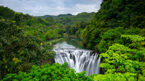istock Taiwan, waterfall, Shifenliao waterfall, park 1391161647