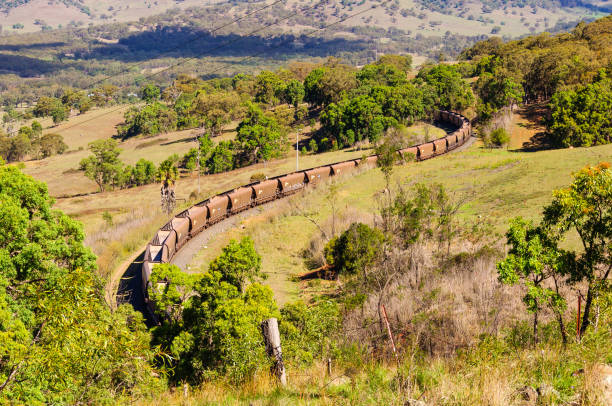 istock Main North railway line - Nowlands Gap 1391197532
