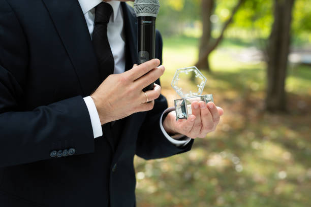 Toastmaster Microphone 350+ Toastmaster Stock Photos, Pictures & Royalty-Free Images - iStock