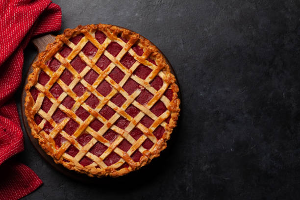 istock Sweet raspberry and strawberry jam cake 1391233684