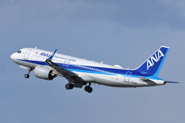 모든 일본 항공 (ana) 에어 버스 a320-200n (ja213a) 여객기. - commercial airplane airplane airbus passenger 뉴스 사진 이미지