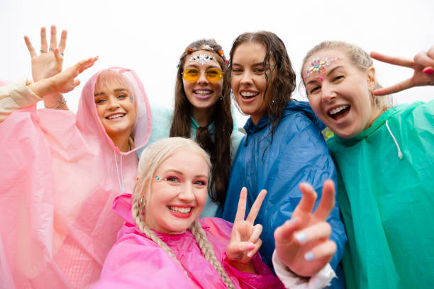 istock Celebrating at a Festival 1391260576