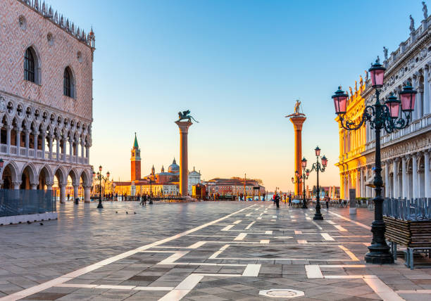 istock Italy, Venice ancient architecture, morning cityscape 1391286609