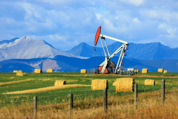 istock Oil and Gas Rig Pumpjack Alberta Canada 1391292774