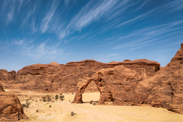Landscape of the Ennedi massif, Sahara, Chad Landscape of the remote Ennedi Mountains (massif) in the Sahara desert, North-East Chad. The Ennedi massif was declared as an UNESCO World Heritage site in 2016. chad central africa stock pictures, royalty-free photos & images