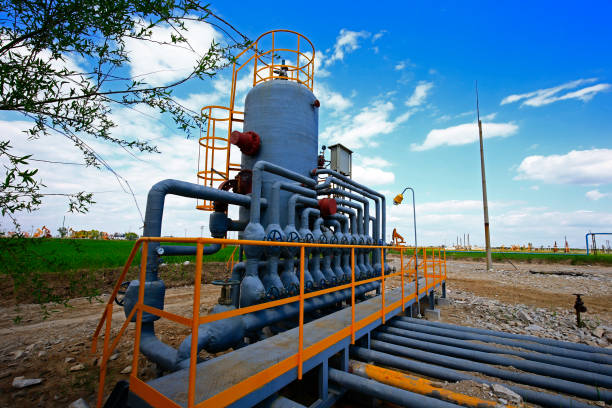 Oil pipes and valves