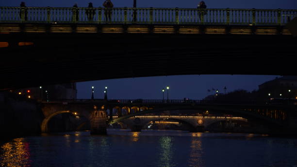 istock Paris city linghts night 1391310688