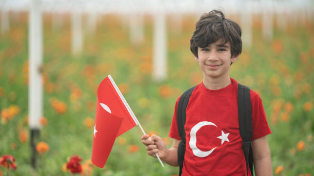 istock Schoolboy with Turkish Flag 1391318481