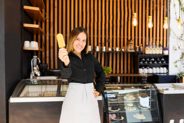 istock popsicle, coffee and dessert shop 1391332674