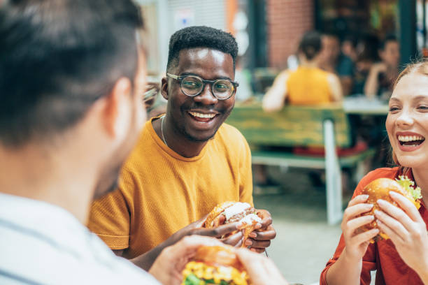 istock Friends and fast food 1391361340