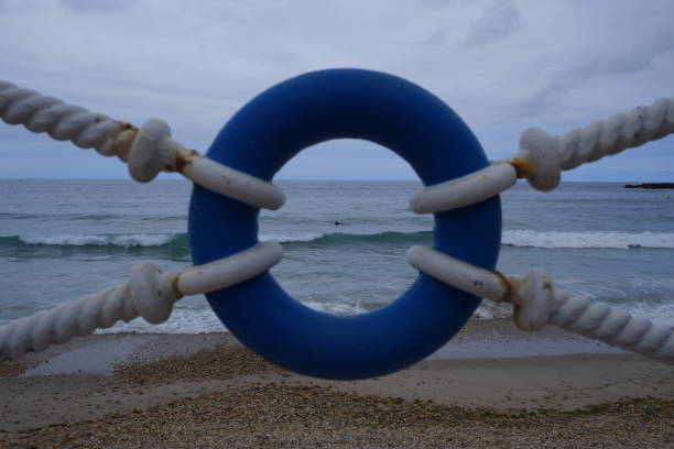 istock Circumference ornament in the sea 1391372303