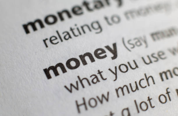 istock Dictionary word money 1391377114