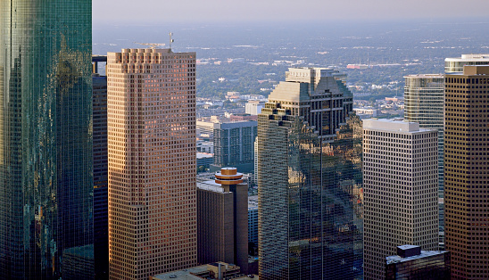 Aerial view of Heritage Plaza skyscraper in Skyline District in Houston, Texas, USA.