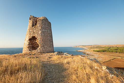 The Torre Sant'Emiliano belongs to a group of five round towers in the south of Otranto. Completed in 1569, the tower was built as protection against attacks from the Turks.