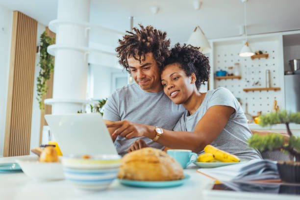 istock There must be a easier way to pay all our bills at once 1391402935