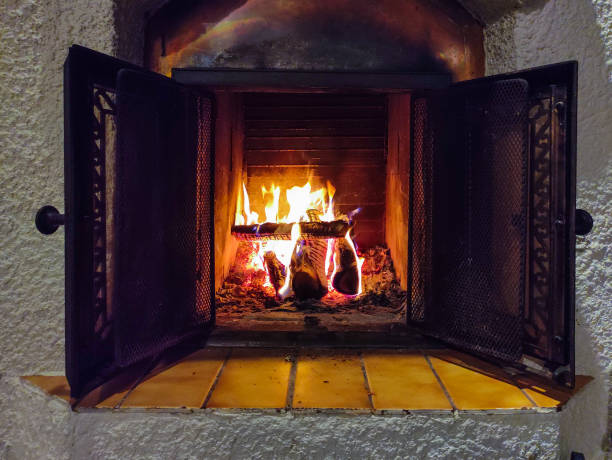 istock Fireplace, burning wood and flames of fire. 1391416103