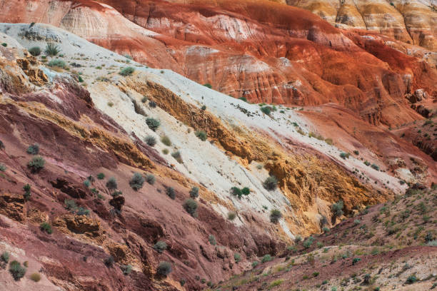 istock Valley of Mars landscapes 1391449284
