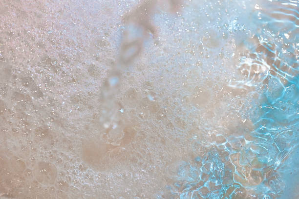 istock Bubbles in the bathtub 1391473463