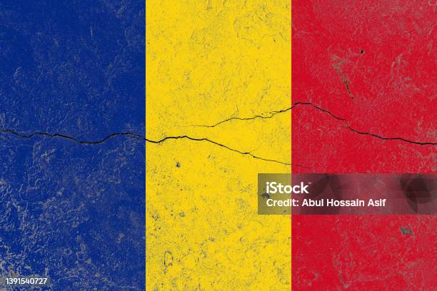 Romania Flag Painted On A Cracked Old Concrete Wall Stock Photo - Download Image Now