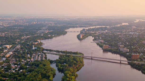 istock Riviere des Prairies and Papineau-Leblanc Bridge 1391579442