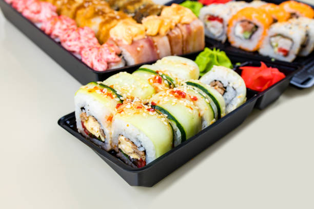 istock popular asian rolls lunch order to home online 1391599571