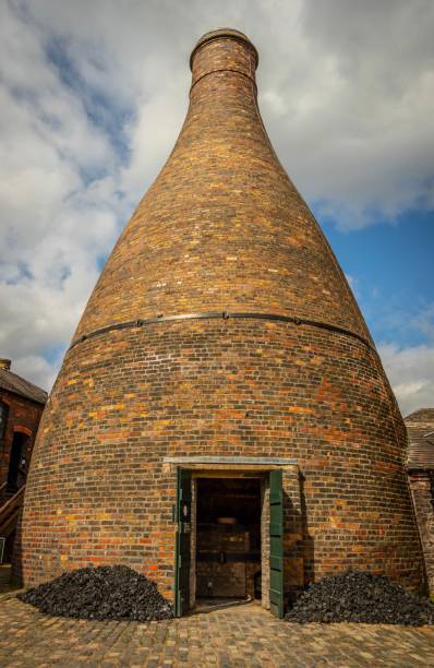 A disused bottle kiln at an old pottery