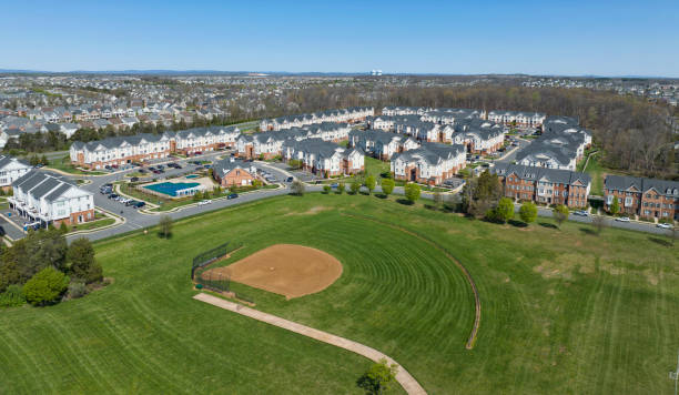 Loudoun Baseball Aerial view of a baseball diamond with town homes in view. ashburn virginia stock pictures, royalty-free photos & images