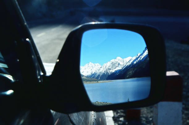 istock Driving by the Ranwu Lake in Tibet 1391707172