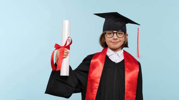 istock Child whizkid graduation certificate 1391730104