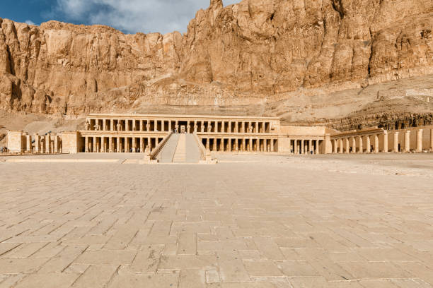 istock Temple of Queen Hatshepsut 1391738021