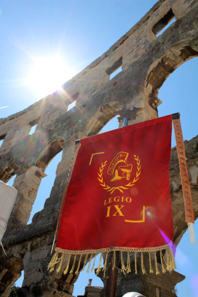 inside a roman colloseum, in pula, croatia - warrior eastern europe croatia architecture imagens e fotografias de stock