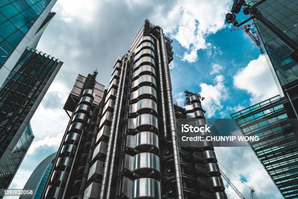 Modern Office Building London Stock Photo - Download Image Now - Lloyds of London, Building Exterior, Construction Industry