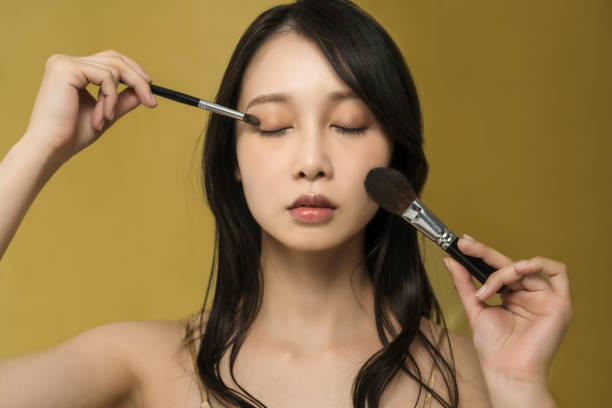istock A woman with a glossy make-up 1391939495