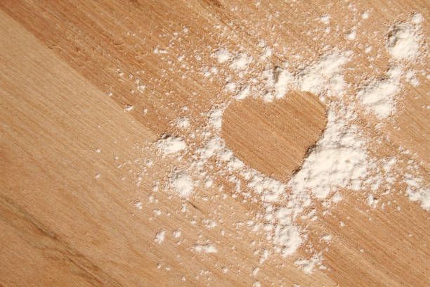 istock Heart shape made ​​of flour 1391975769