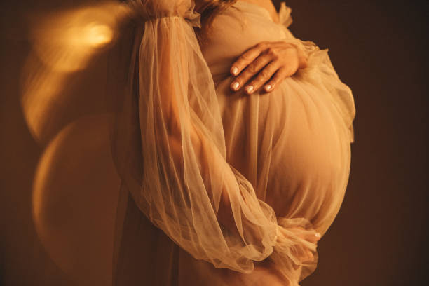 istock Stylish pregnant woman 1391991248