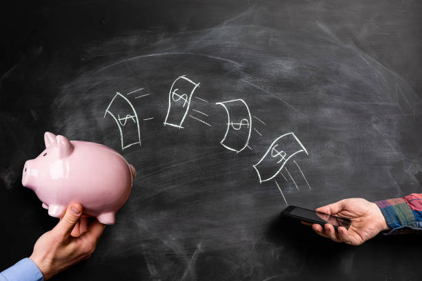 istock Sending money was never easier 1391996788