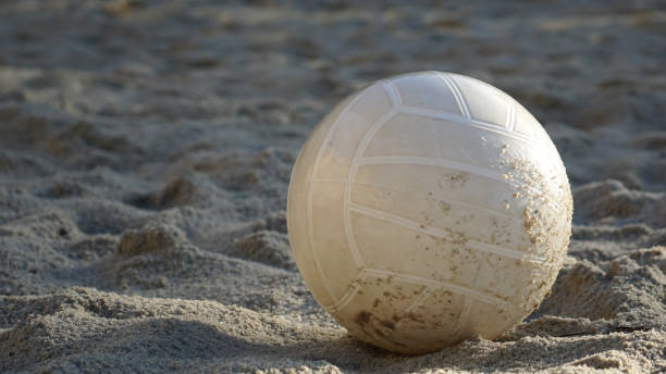 siatkówka plażowa na piasku - beach volleyball zdjęcia i obrazy z banku zdjęć