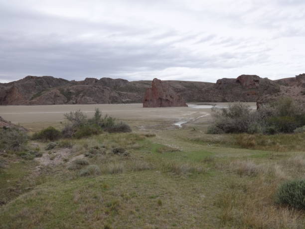 istock Darwin stone in Deseado estuary 1392055752